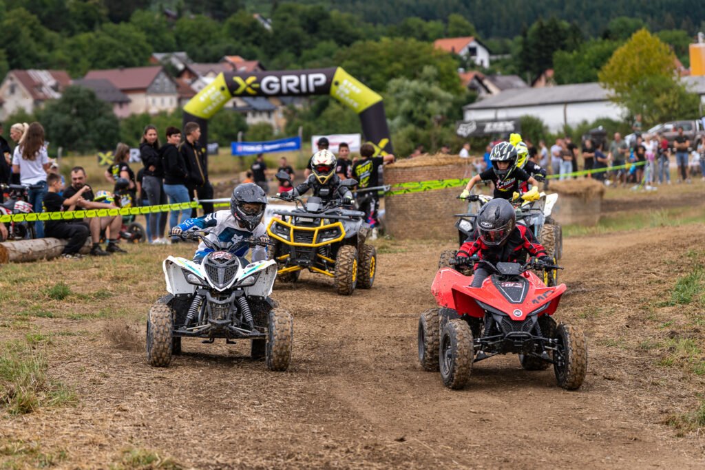 Fotografija iz Croatia Enduro Parka u Otočcu