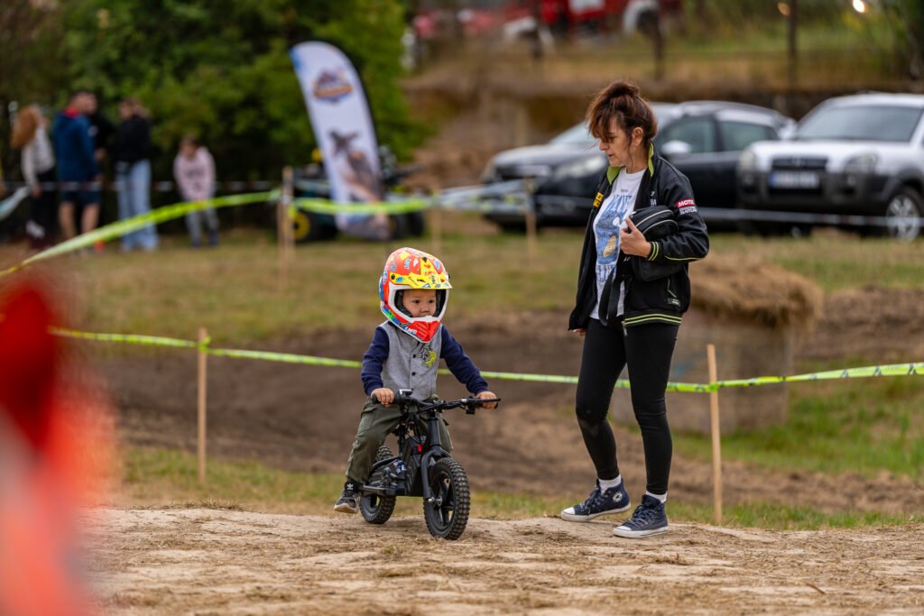 Fotografija iz Croatia Enduro Parka u Otočcu