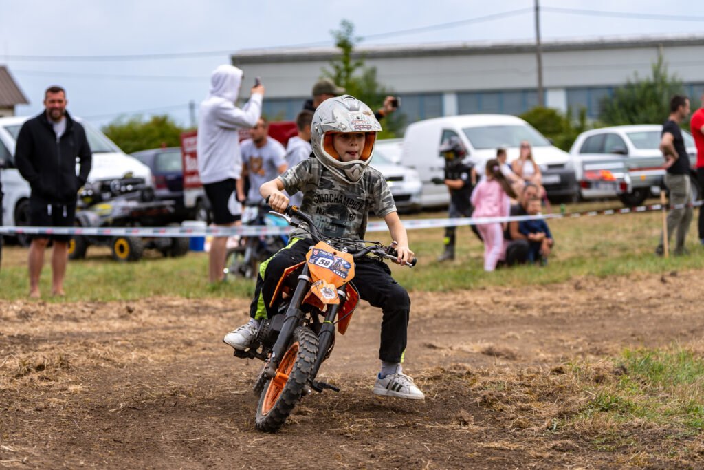Fotografija iz Croatia Enduro Parka u Otočcu