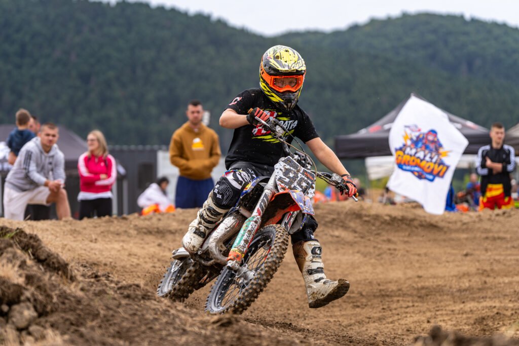 Fotografija iz Croatia Enduro Parka u Otočcu