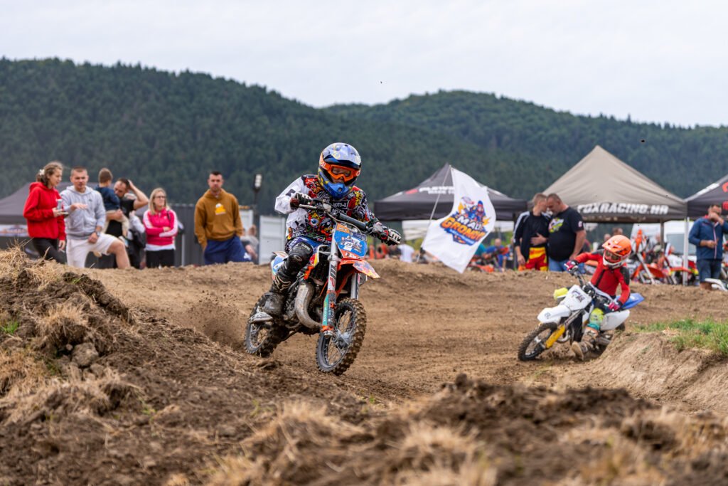 Fotografija iz Croatia Enduro Parka u Otočcu