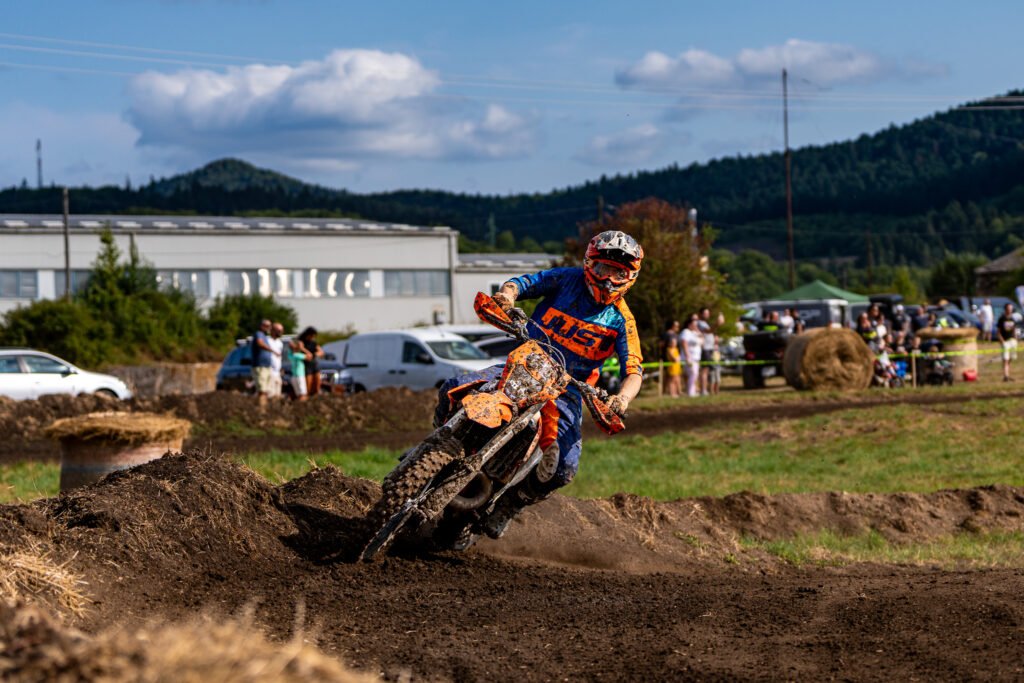 Fotografija iz Croatia Enduro Parka u Otočcu