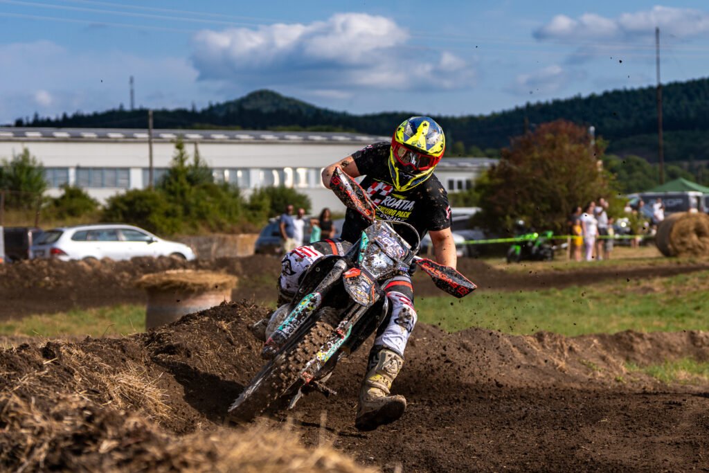Fotografija iz Croatia Enduro Parka u Otočcu