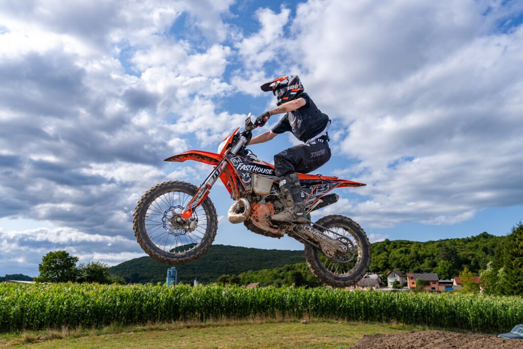 Fotografija iz Croatia Enduro Parka u Otočcu
